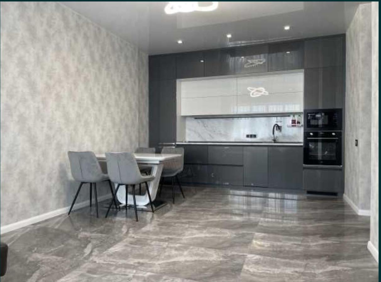 Lux 1-Bedroom Most City Center Area Dnipro Dış mekan fotoğraf