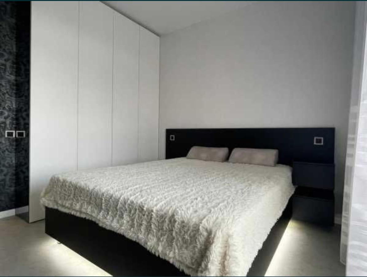Lux 1-Bedroom Most City Center Area Dnipro Dış mekan fotoğraf